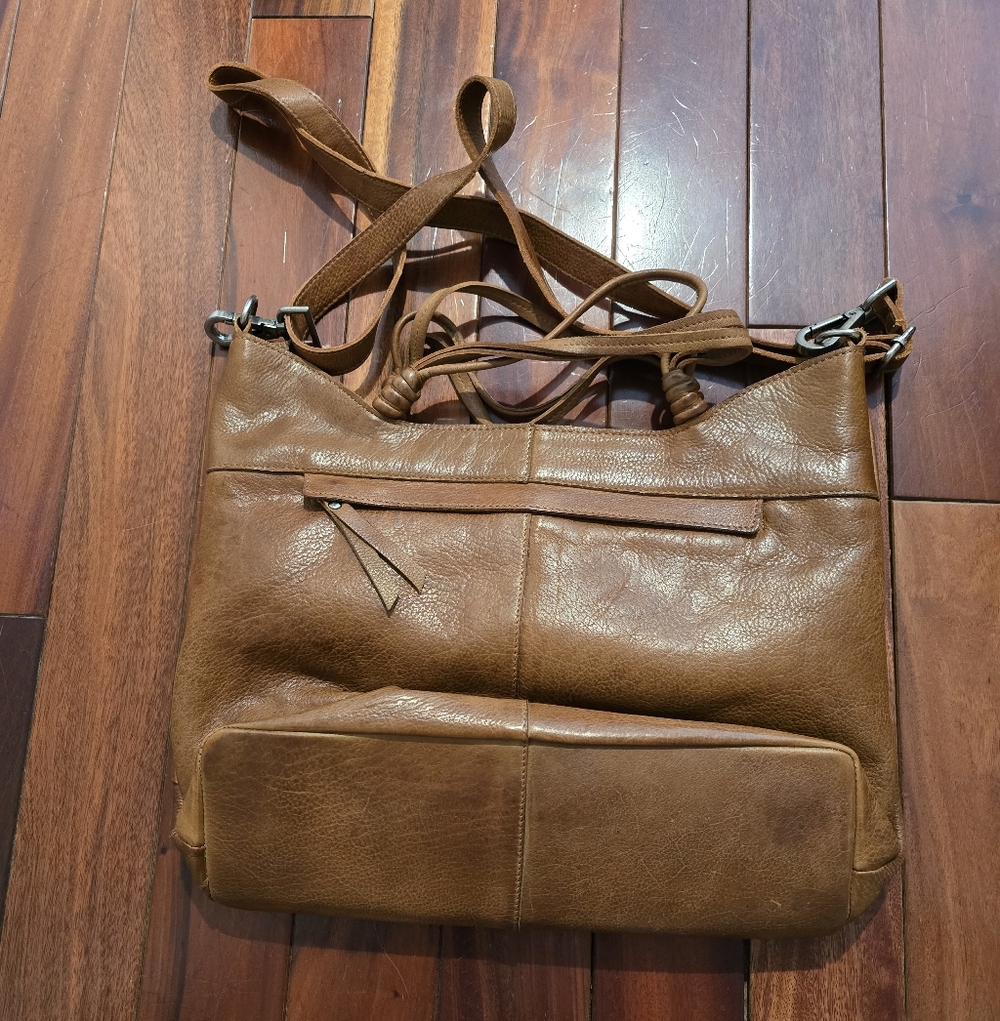 NWOTs Latico Leathers Joplin Leather Crossbody Bag In Cognac - Picture 2 of 5